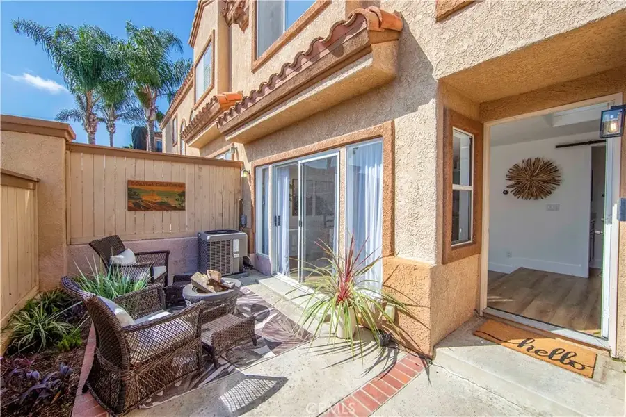 18859 Milos Circle, Huntington Beach, CA 92648 - Image #2
