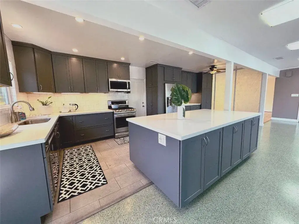 6206 Pontiac, San Diego, CA 92115 - Image #1