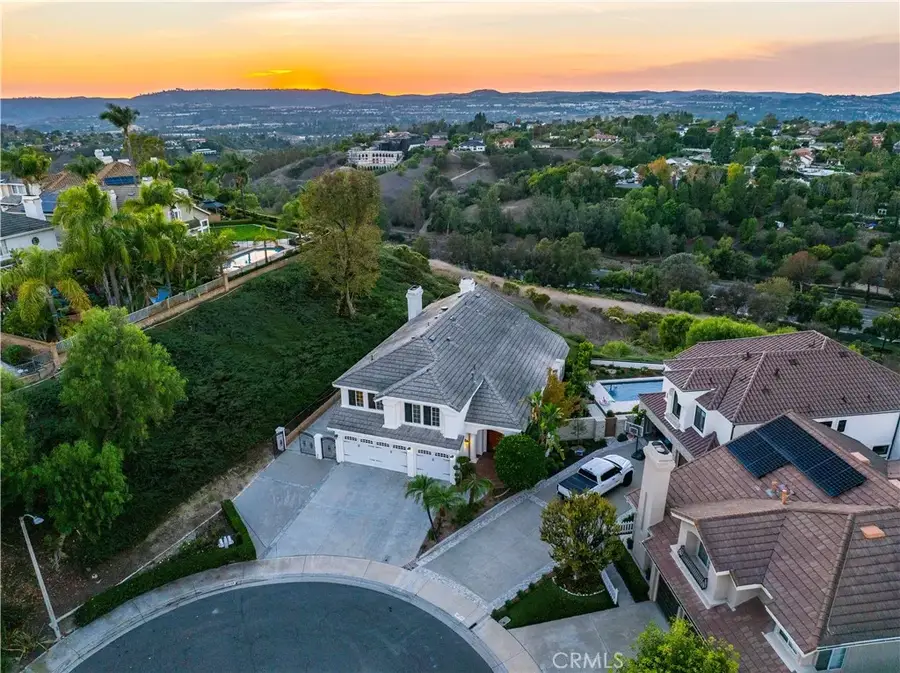 25721 Maple View Drive, Laguna Hills, CA 92653 - Image #2