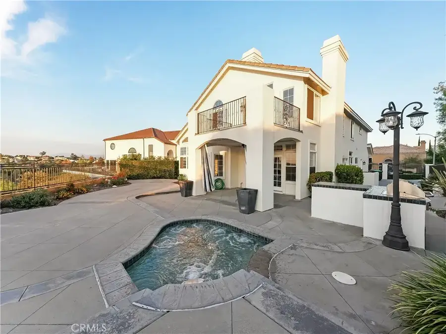 25721 Maple View Drive, Laguna Hills, CA 92653 - Image #3