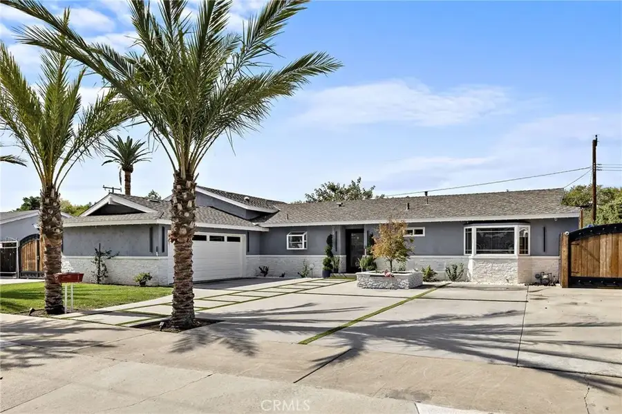 2152 N Cleveland Street, Orange, CA 92865 - Image #2