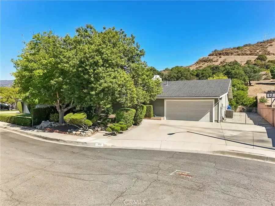 1030 S Danehurst Avenue, Glendora, CA 91740 - Image #3