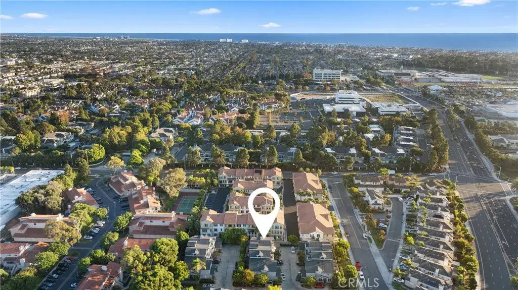 19172 Holly Lane #D, Huntington Beach, CA 92648 - #1