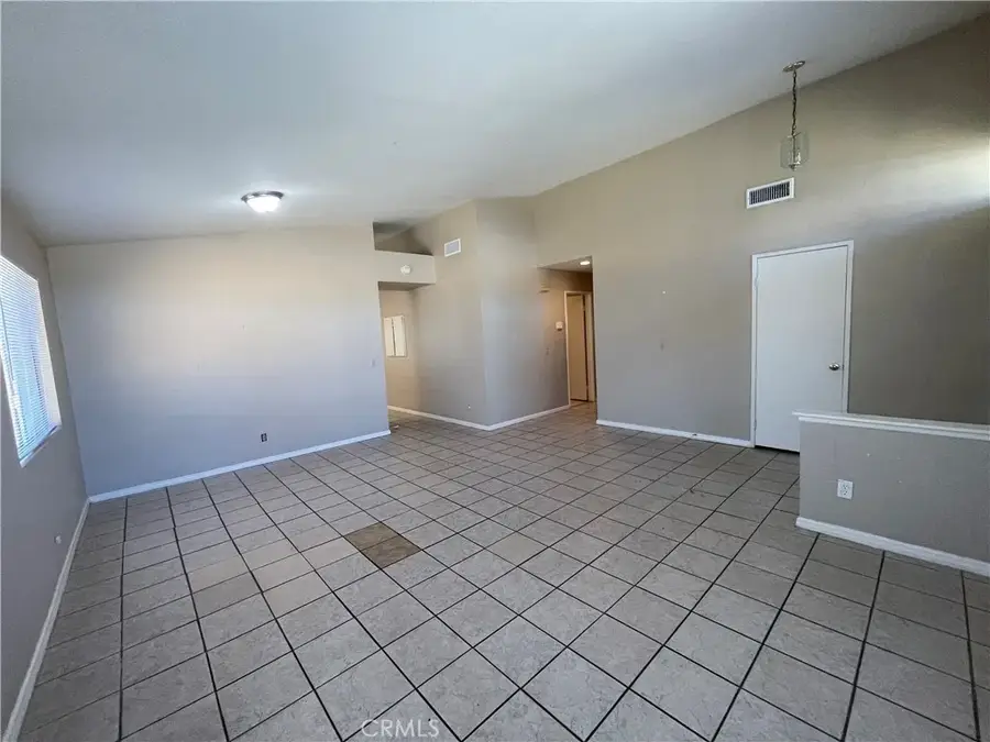 25181 Avocet, Hemet, CA 92544 - Image #2