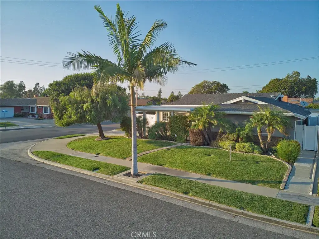 6091 Dundee Drive, Huntington Beach, CA 92647 - Image #1