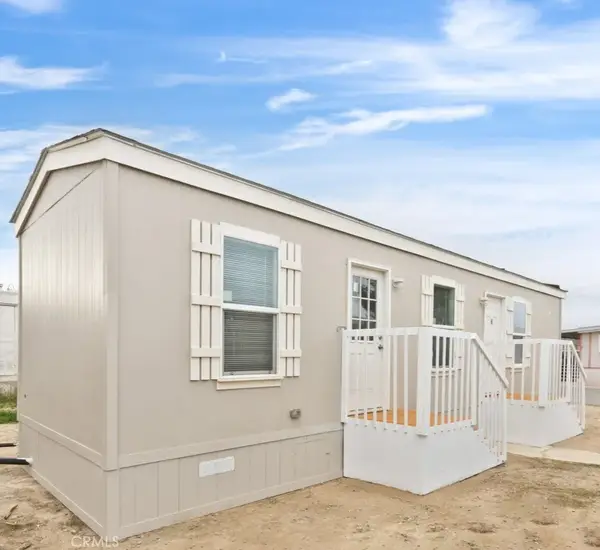 15252 Seneca #13, Victorville, CA 92394