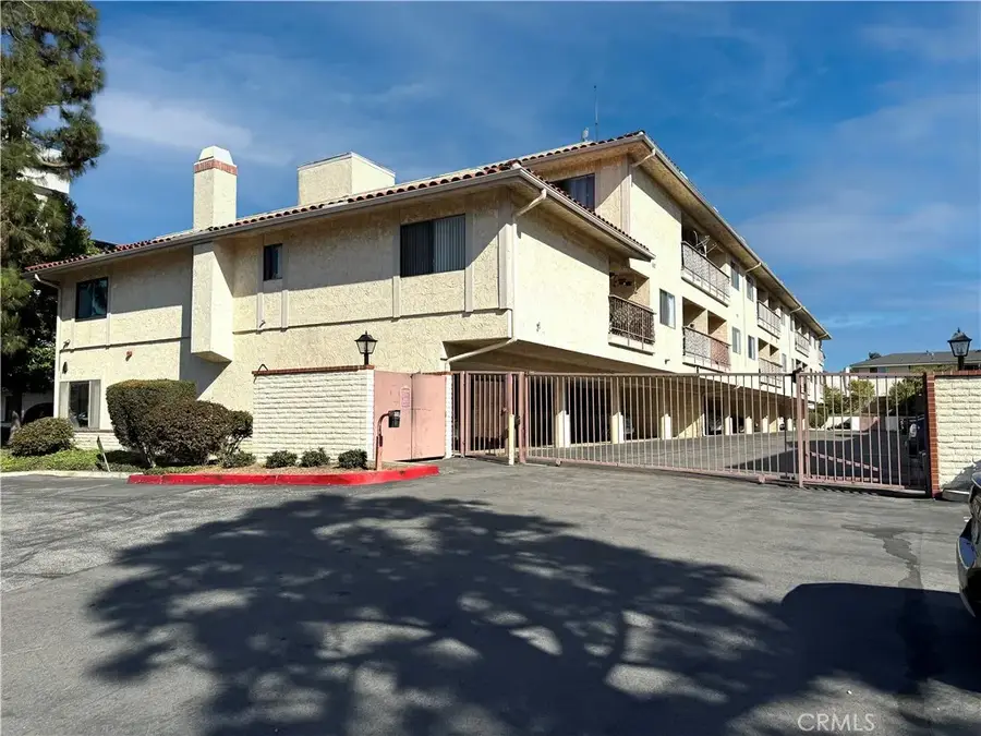 18900 Delaware Street #352, Huntington Beach, CA 92648 - Image #2