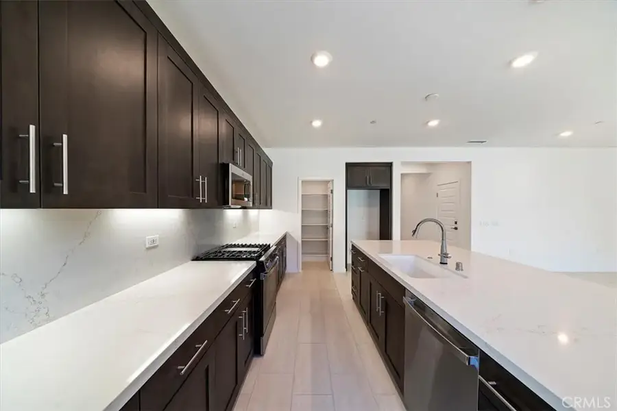 3809 Crossen Drive, Corona, CA 92883 - Image #3