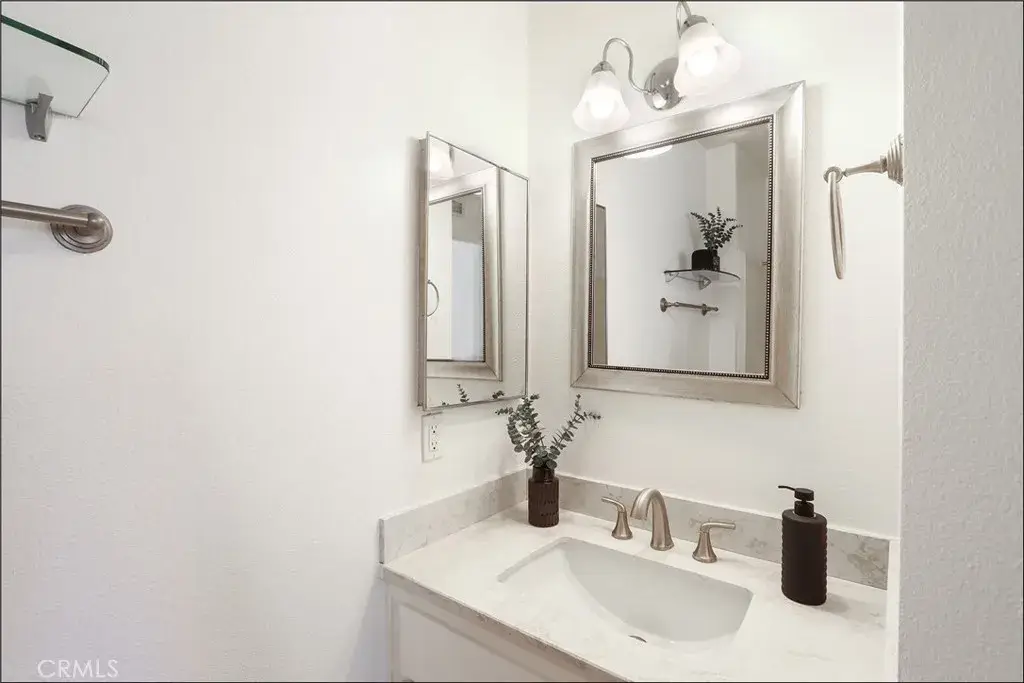 21205 Serra Vista, Lake Forest, CA 92630 - Image #1