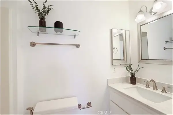 21205 Serra Vista, Lake Forest, CA 92630