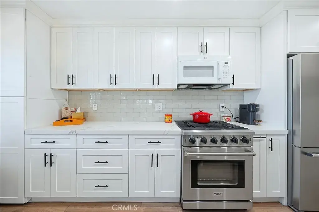 18272 Parkview Lane #101, Huntington Beach, CA 92648 - Image #1