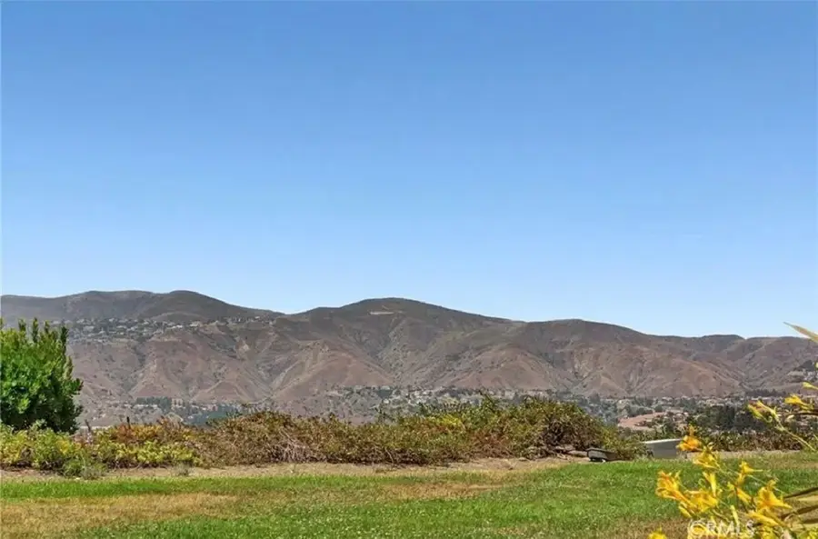 7839 E Viewrim, Anaheim Hills, CA 92808 - Image #3