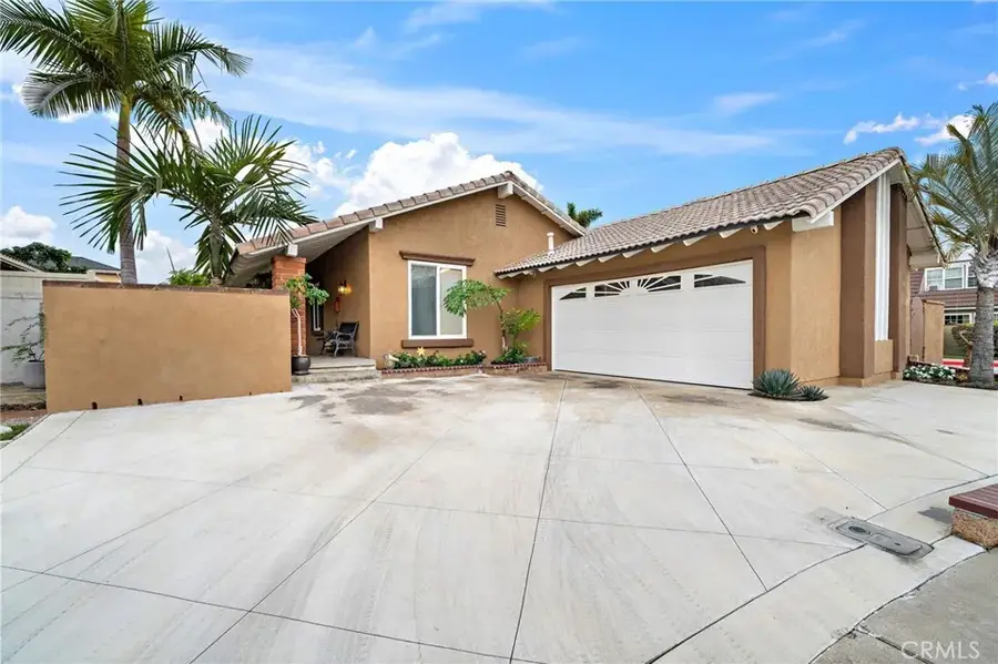 17349 Los Amigos Circle, Fountain Valley, CA 92708 - Image #2