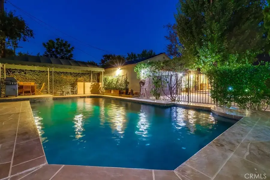 5535 Ranchito Avenue, Sherman Oaks, CA 91401 - Image #3