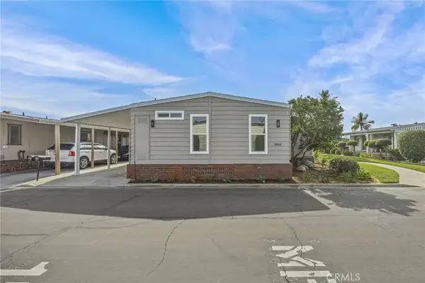 14054 Lake Side #106, La Mirada, CA 90638