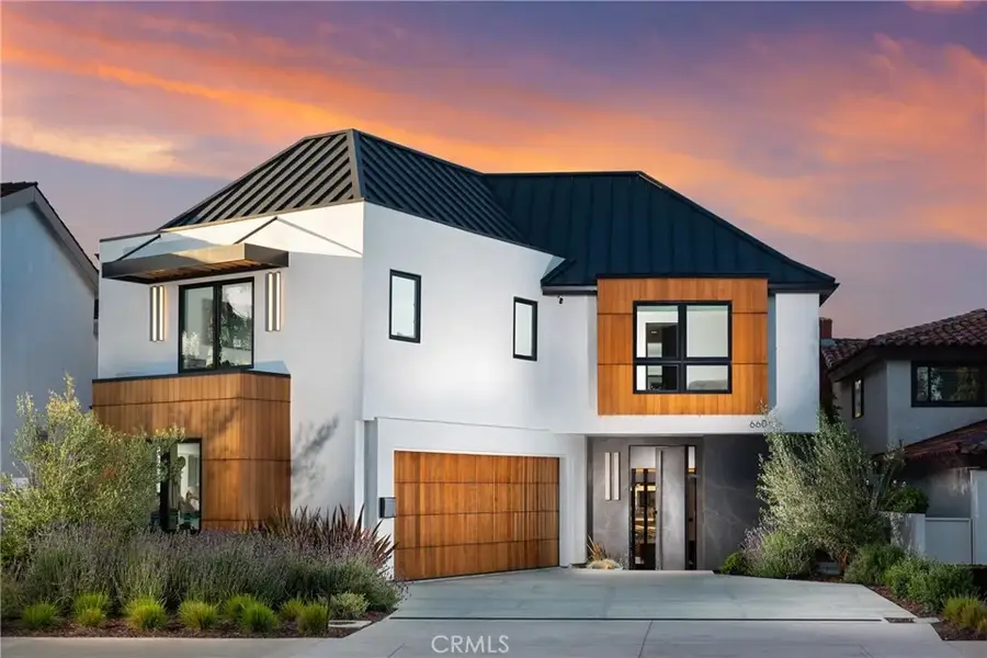 660 Harbor Island Drive, Newport Beach, CA 92660 - #3