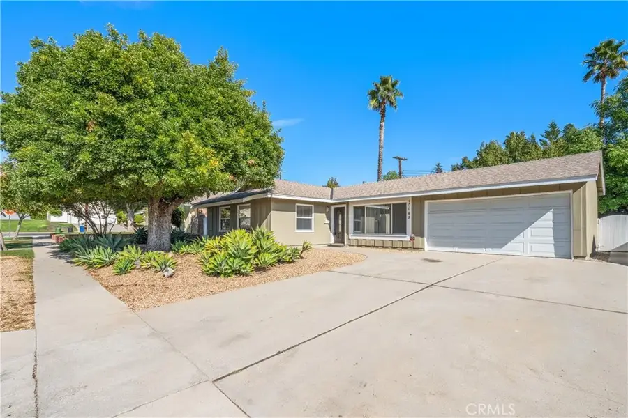 10048 Delco, Chatsworth, CA 91311 - Image #3