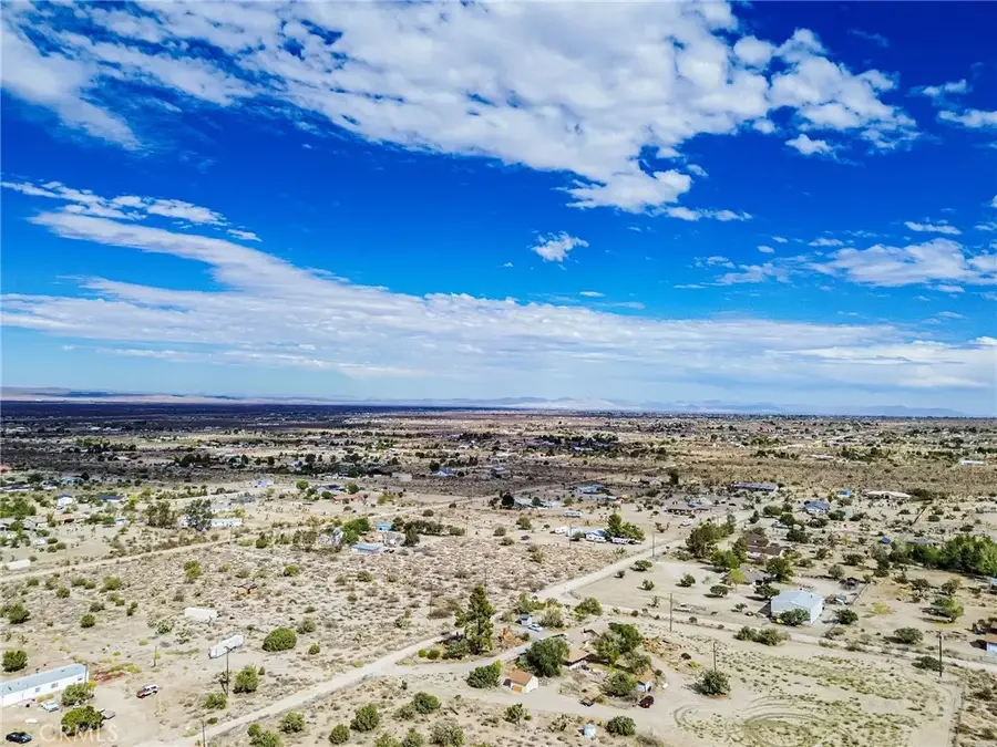 30002 263rd, Llano, CA 93544 - Image #3