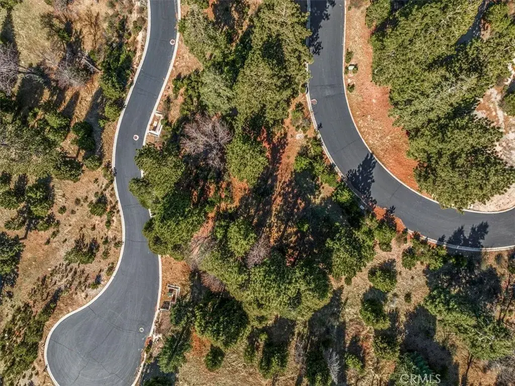 109 Mill Pond, Lake Arrowhead, CA 92352 - Image #1