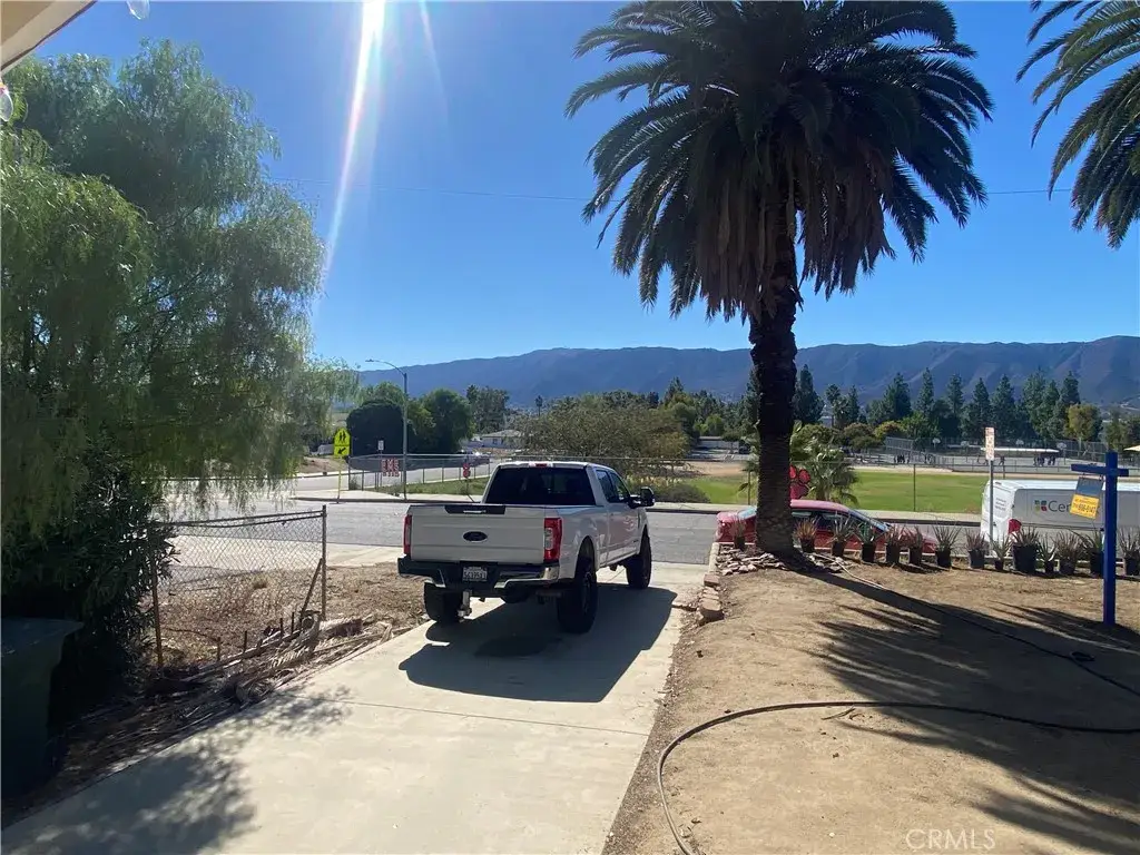 1003 W Heald Avenue, Lake Elsinore, CA 92530 - Image #1