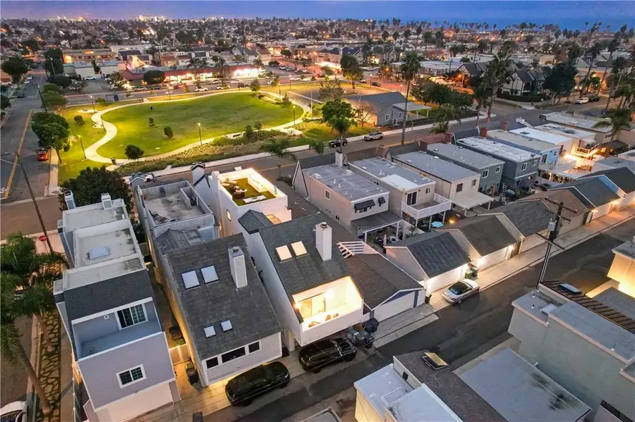 423 18th Street, Huntington Beach, CA 92648 - Image #3