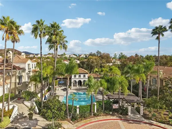 33 Via Pamplona, Rancho Santa Margarita, CA 92688