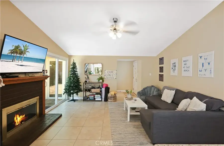 1139 W Sycamore, Orange, CA 92868 - Image #2