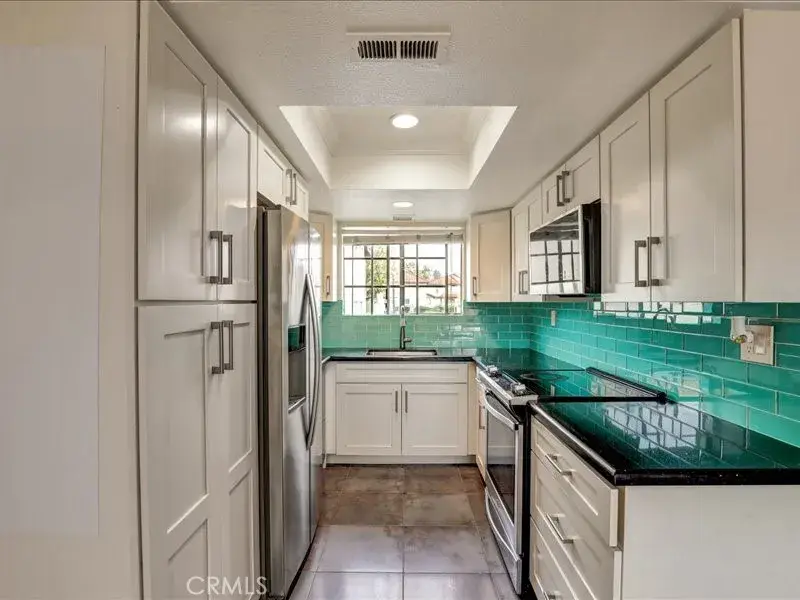 23391 La Crescenta, Mission Viejo, CA 92691 - Image #3