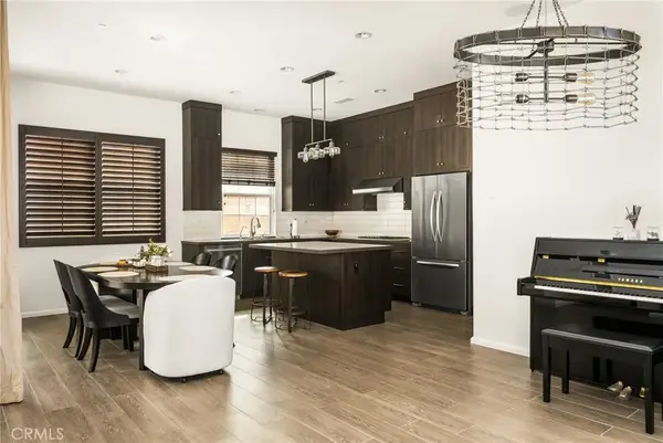 119 Strawberry, Irvine, CA 92620