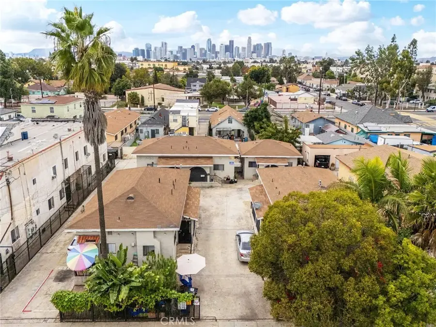917 E 40th, Los Angeles, CA 90011 - Image #2
