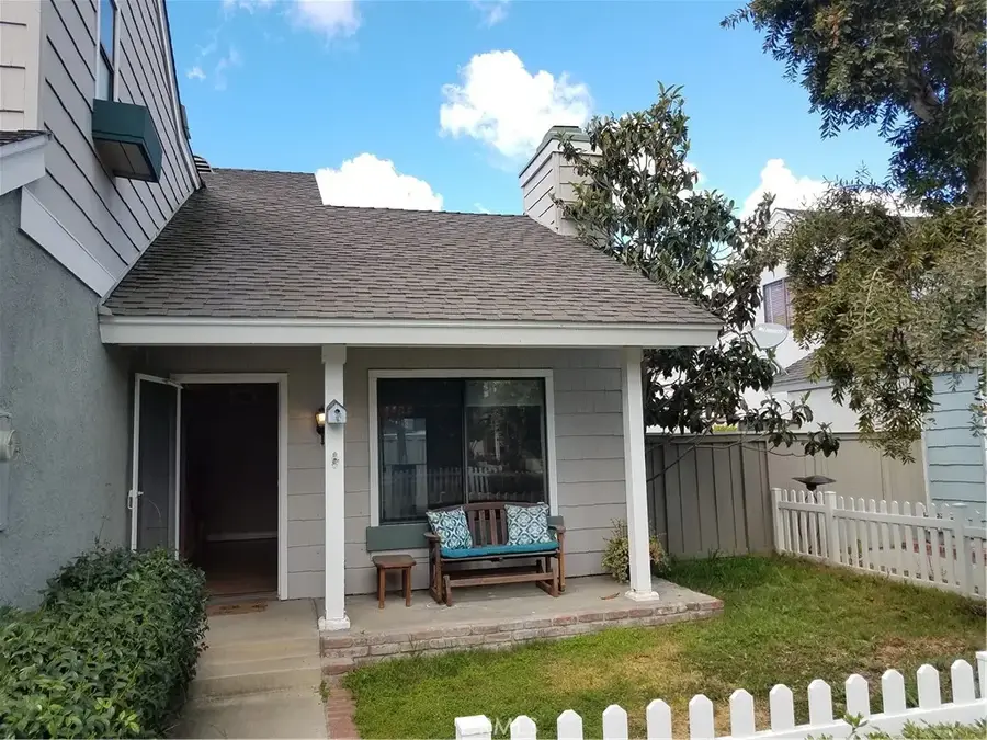 45 Wintermist, Irvine, CA 92614 - Image #2