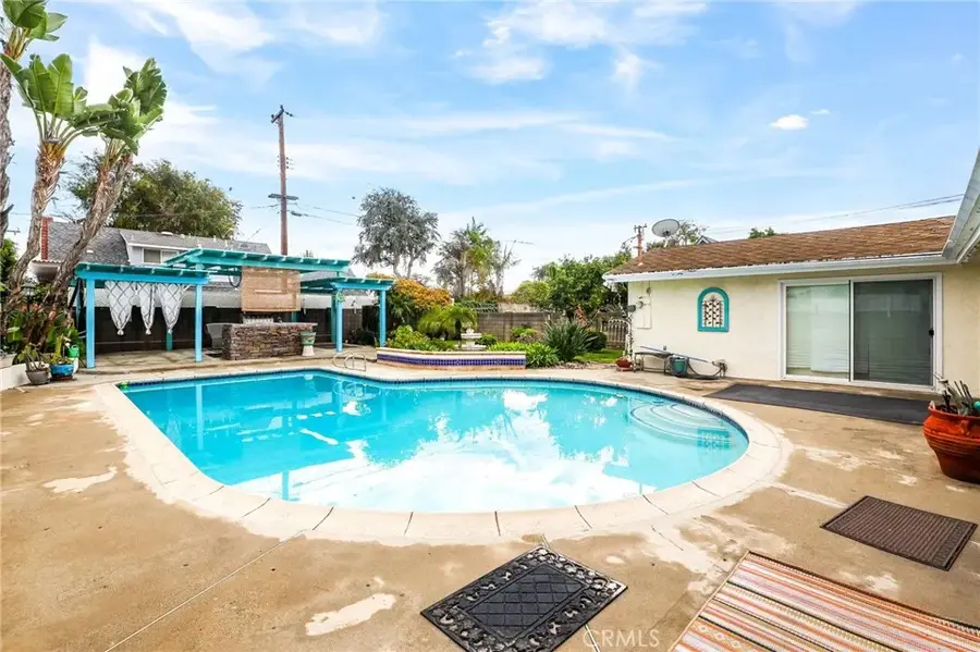 618 N Lincoln, Fullerton, CA 92831 - Image #3