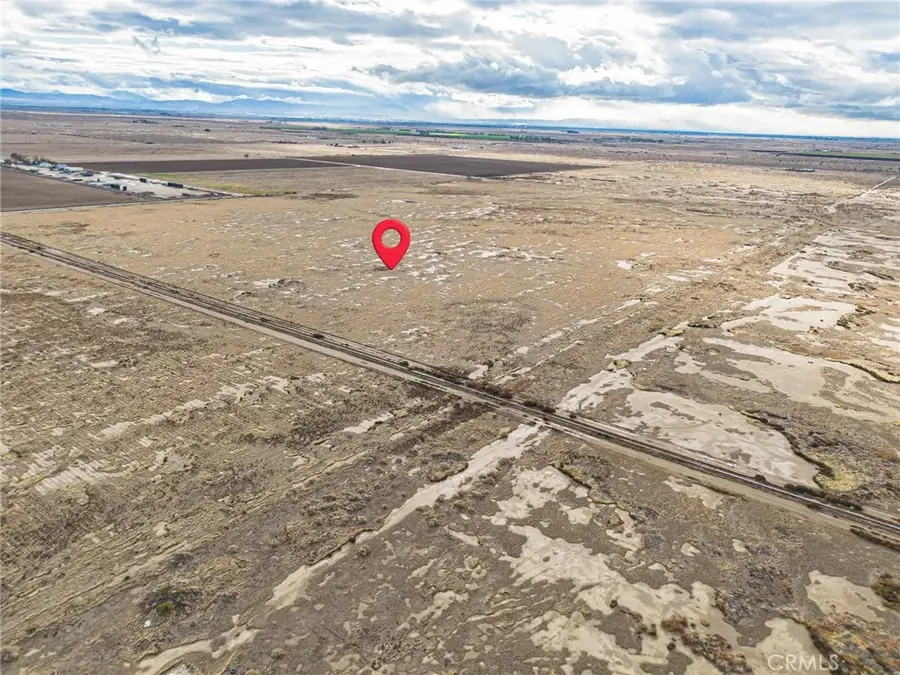 10000 E 87th, Lancaster, CA 93535 - #2