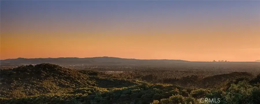 552 Peninsula, Irvine, CA 92602 - Image #3