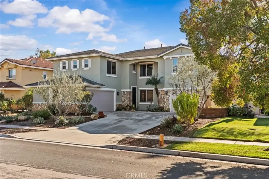 1388 Roadrunner Drive, Corona, CA 92881 - Image #3