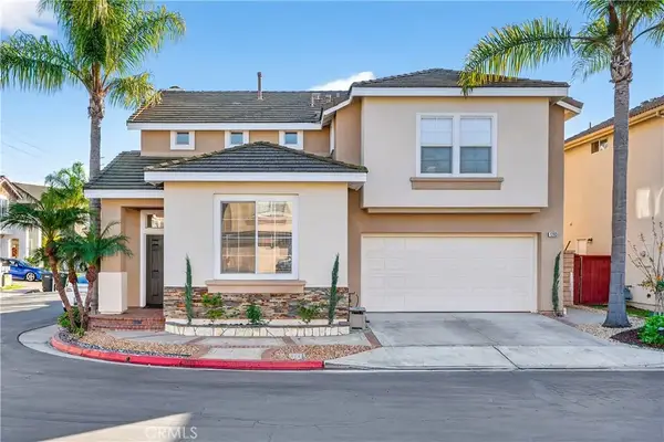 1203 Hazel Place, Costa Mesa, CA 92626