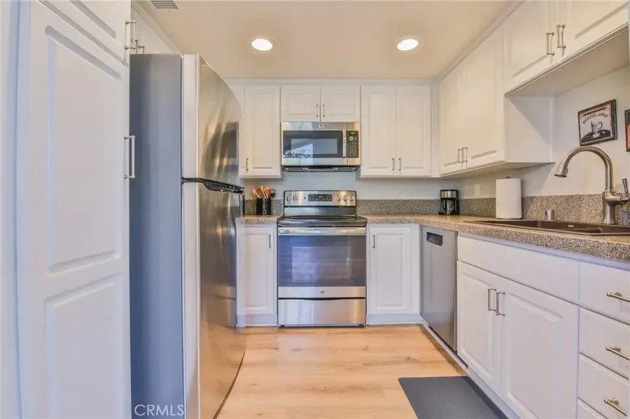 40 Rainwood, Aliso Viejo, CA 92656 - Image #3