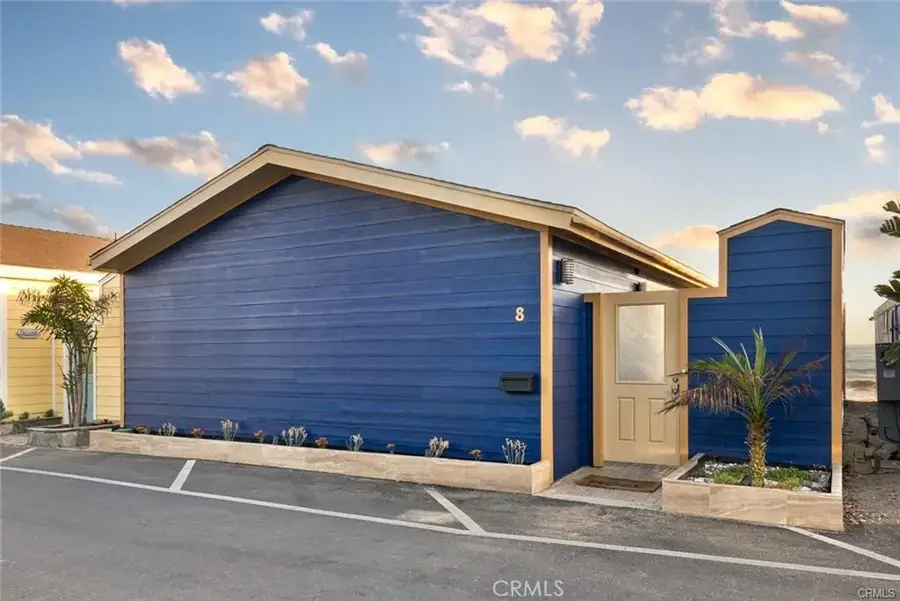 1880 N El Camino Real #8, San Clemente, CA 92672 - Image #2