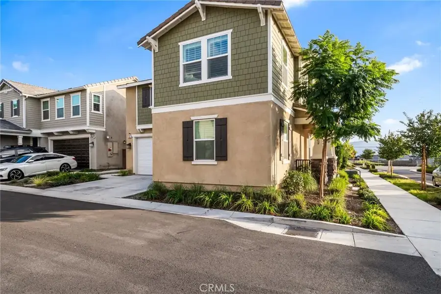 16057 Tanzinite, Chino, CA 91708 - Image #2
