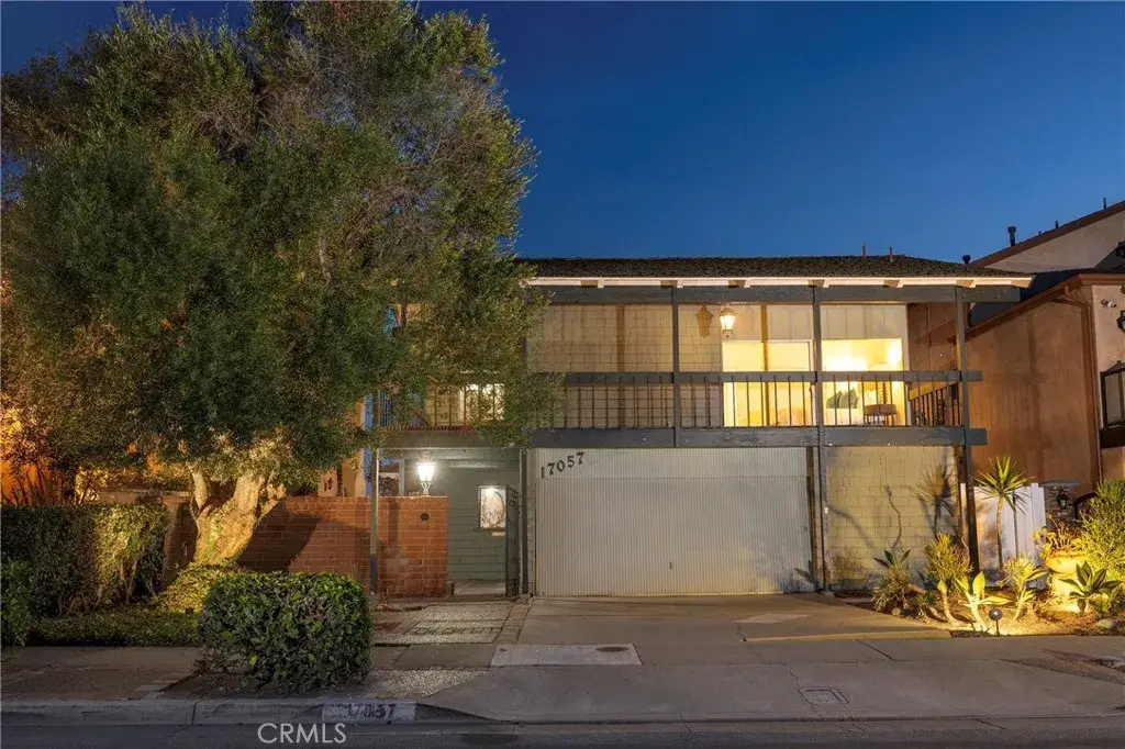 17057 Edgewater, Huntington Beach, CA 92649 - Image #1