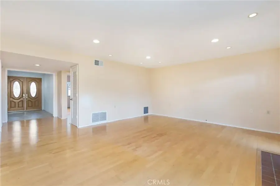 5058 Avenida Del Sol, Laguna Woods, CA 92637 - Image #3