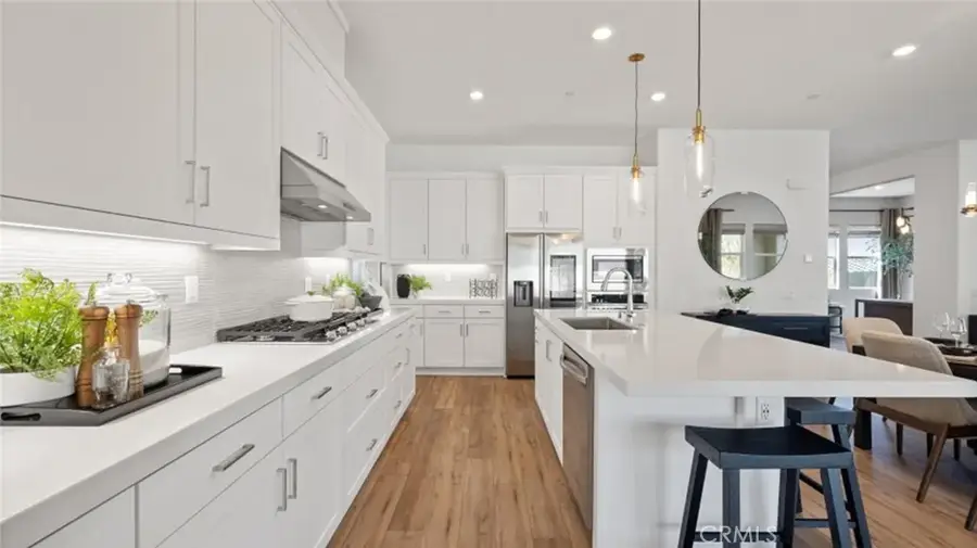 24507 Villa La Sombrilla, Valencia, CA 91354 - Image #3