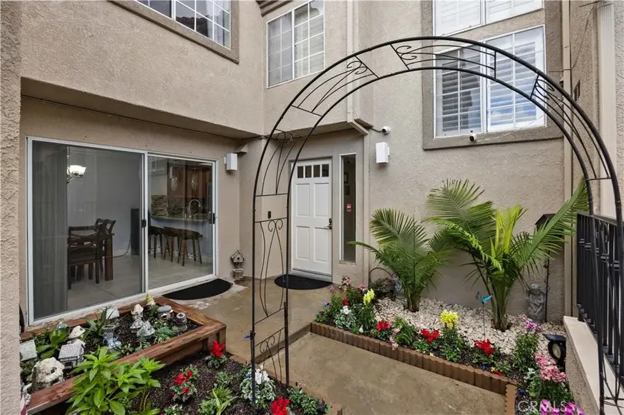 21893 Southgate #304, Mission Viejo, CA 92692 - Image #2