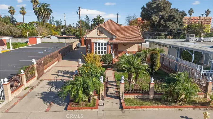 606 N Park, Pomona, CA 91768 - #2