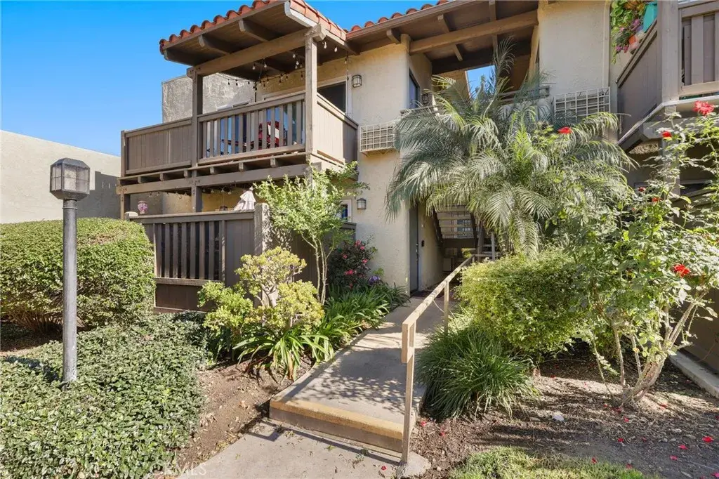 1345 Cabrillo Park Drive #Q02, Santa Ana, CA 92701 - Image #1