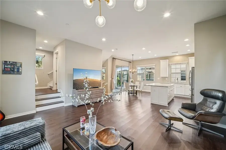 107 Kestrel, Irvine, CA 92618 - Image #2