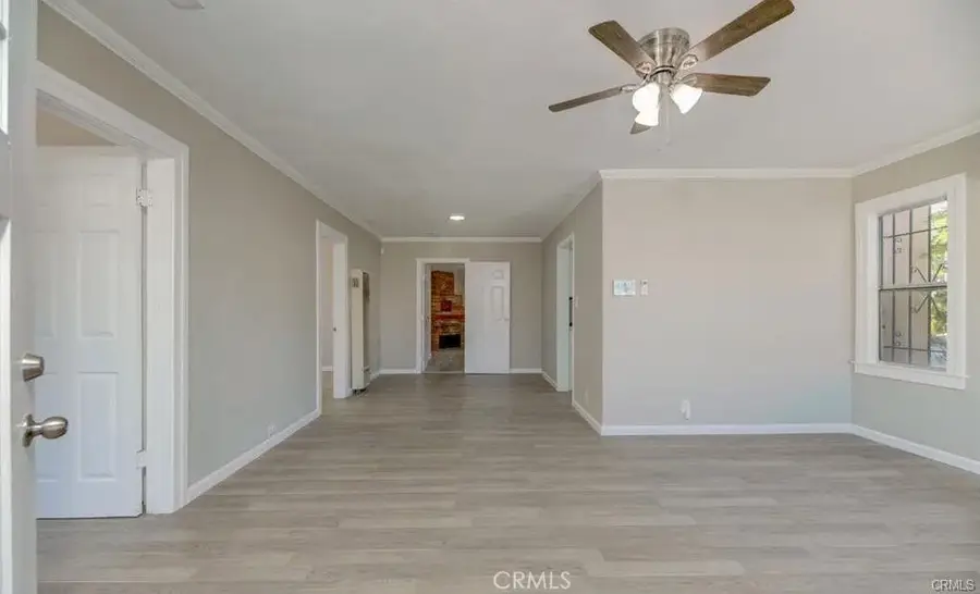 542 W 105th Street, Los Angeles, CA 90044 - Image #2