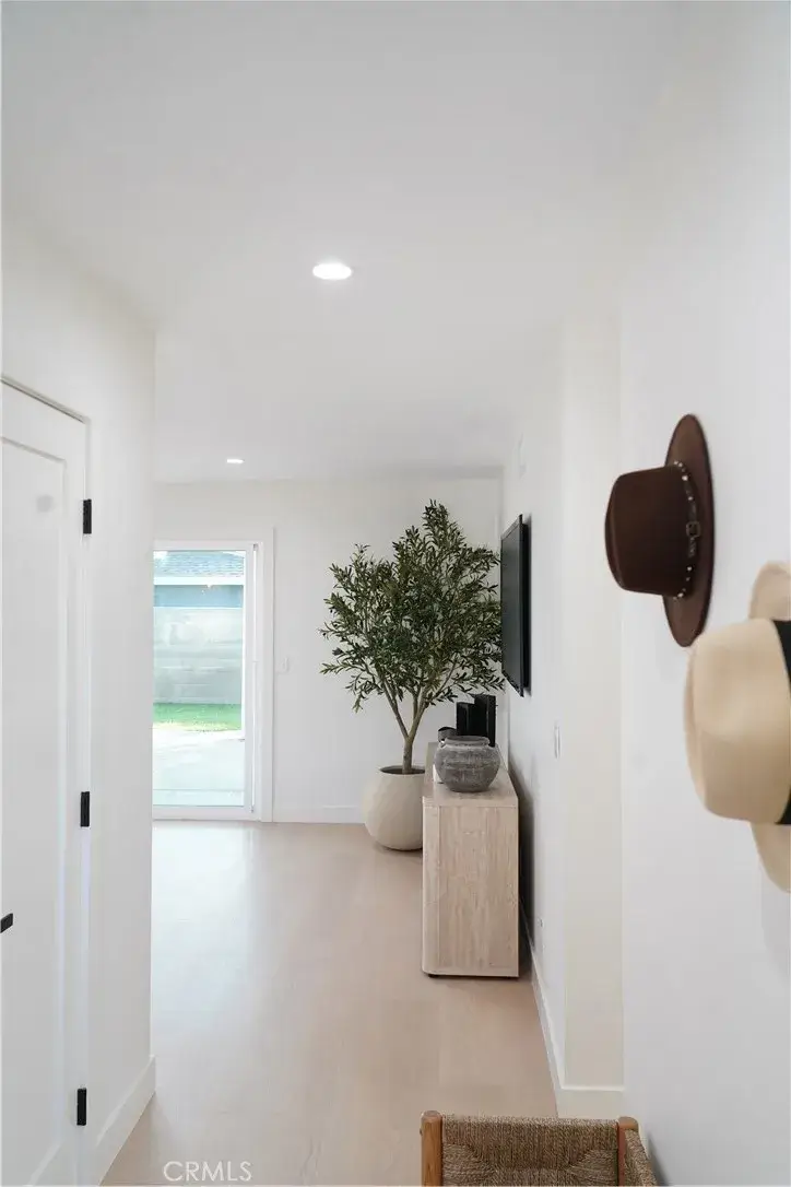 6862 Breeland Drive, Huntington Beach, CA 92647 - #3