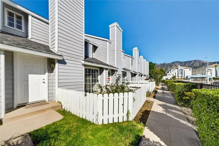 14380 Foothill, Sylmar, CA 91342 - Image #2