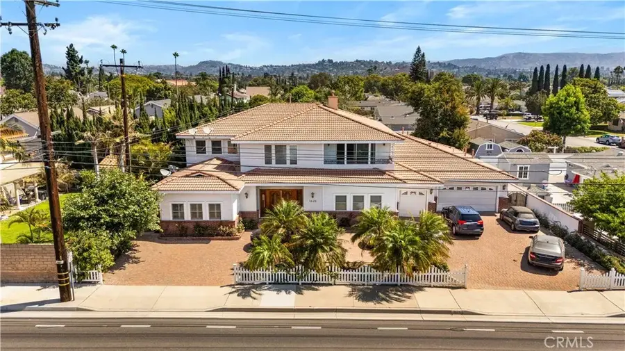 1621 Bryan, Tustin, CA 92780 - Image #2